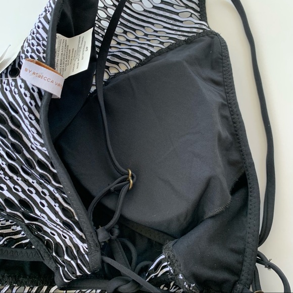 BECCA Aurora High Neck Crochet Lace Swimsuit S NWT - Picture 11 of 13